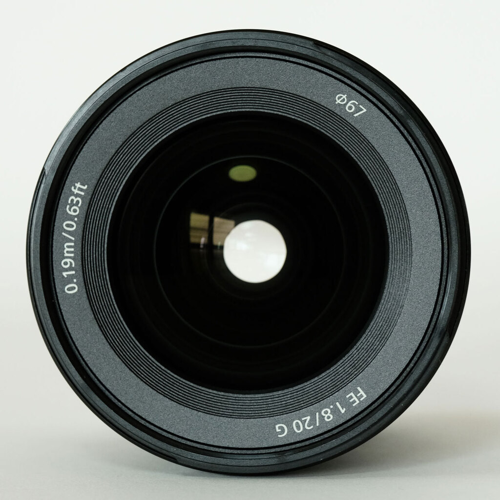 SONY FE 20mm F1.8 G SEL20F18G