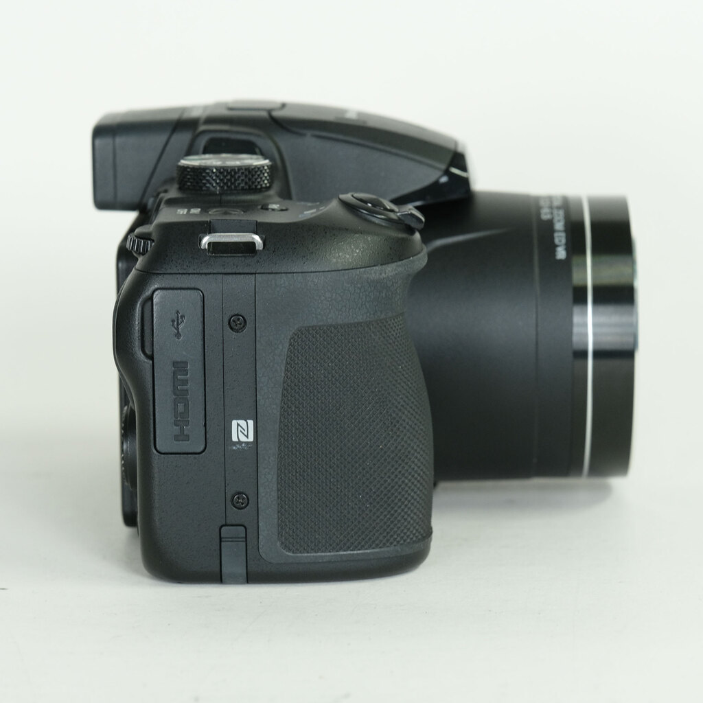 Nikon COOLPIX B700 ブラック