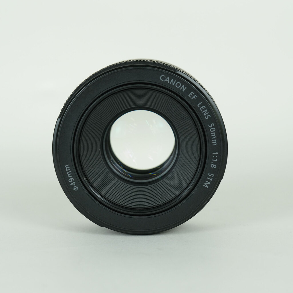 Canon EF50mm F1.8 STMの出品 | ONE SCENE（ワンシーン）