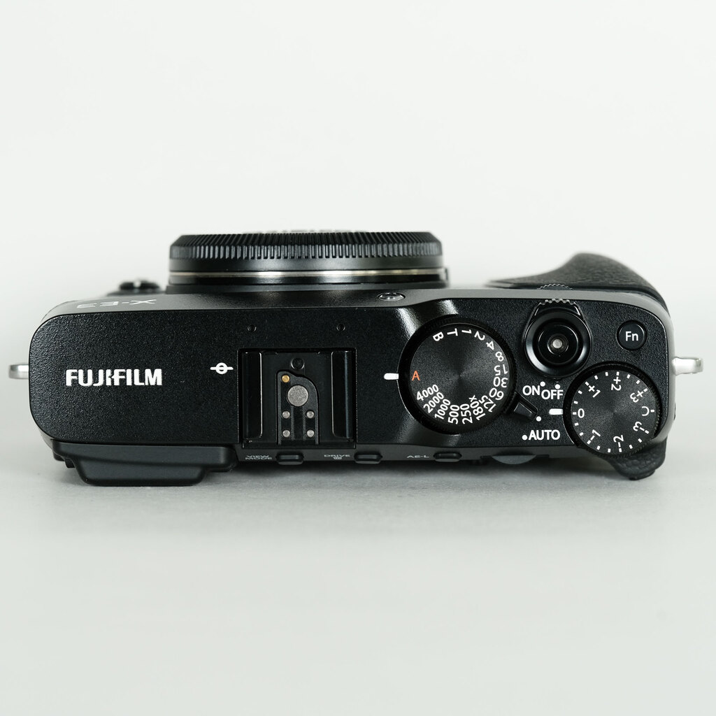 FUJIFILM X-E3