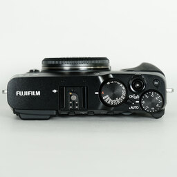 FUJIFILM X-E3