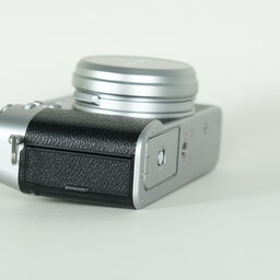 FUJIFILM X100V シルバー