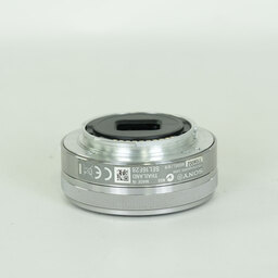 SONY E 16mm F2.8 SEL16F28