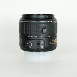 Nikon AF-S DX NIKKOR 18-55mm f3.5-5.6G VR II