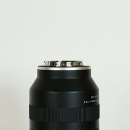TAMRON 70-180mm F/2.8 Di III VXD (Model A056) [ ソニーE用 ]