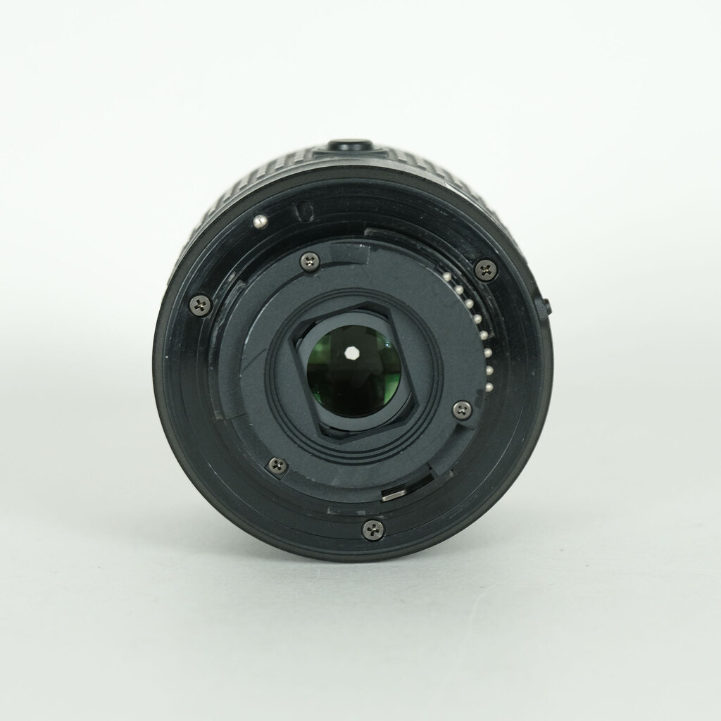 Nikon AF-P DX NIKKOR 18-55mm F3.5-5.6G VR