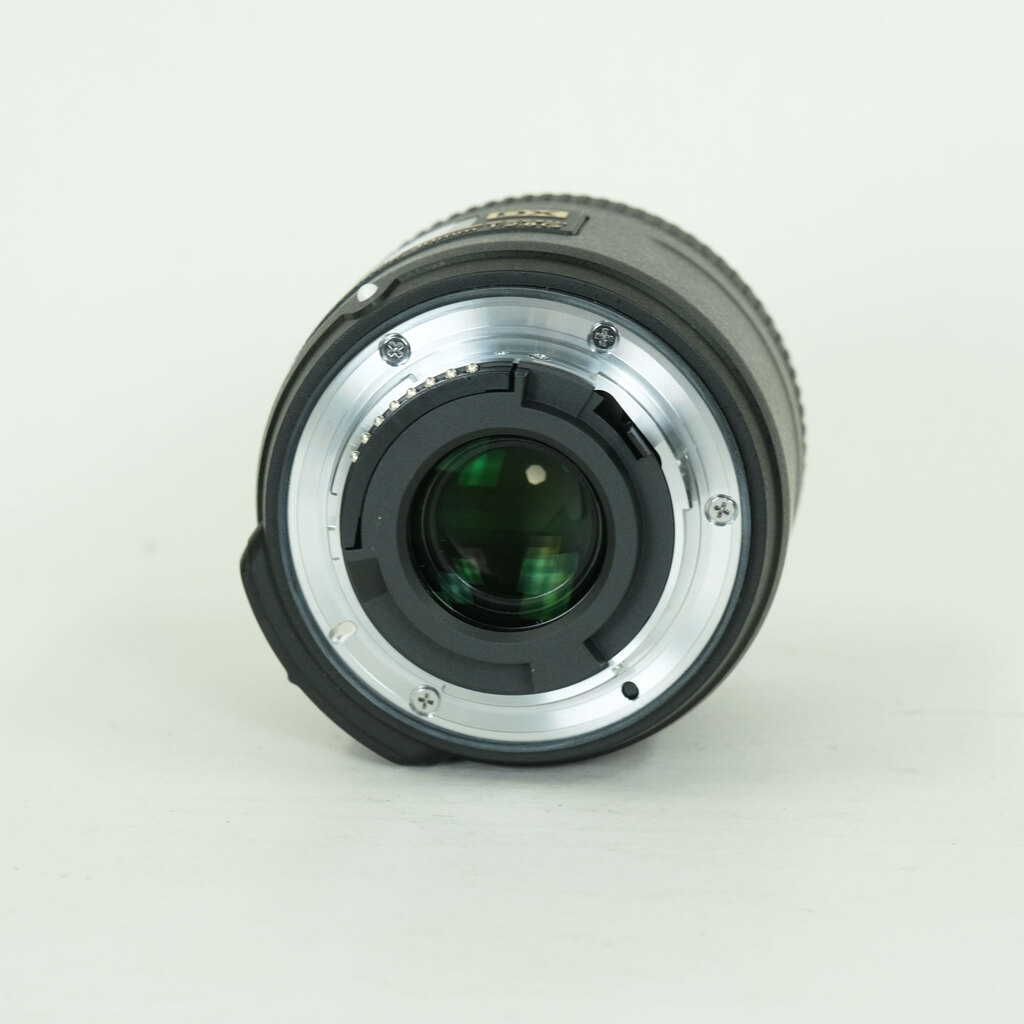 Nikon AF-S DX Micro NIKKOR 40mm f/2.8G