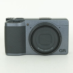 RICOH GR IIIx Urban Edition