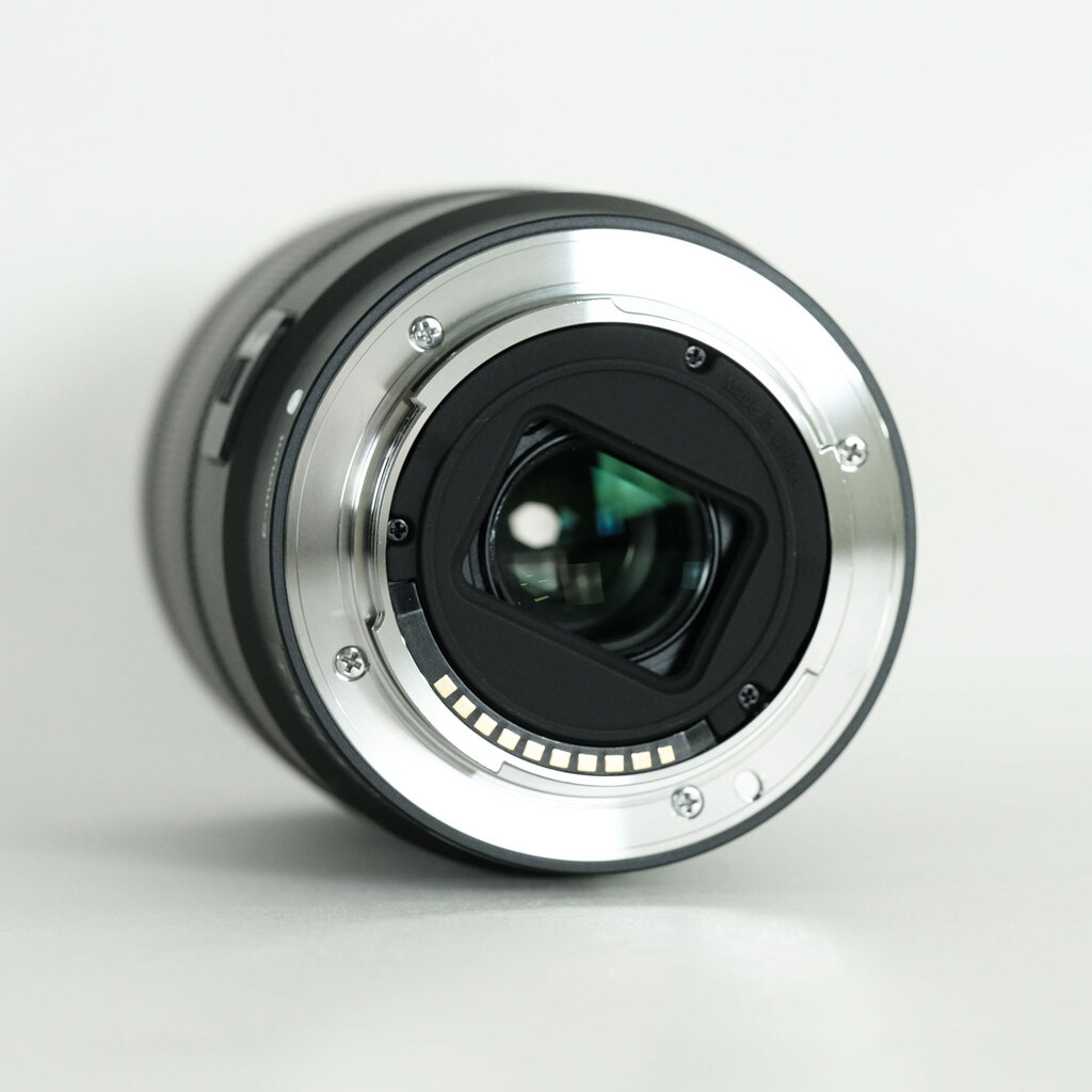 SONY E 18-135mm F3.5-5.6 OSS SEL18135