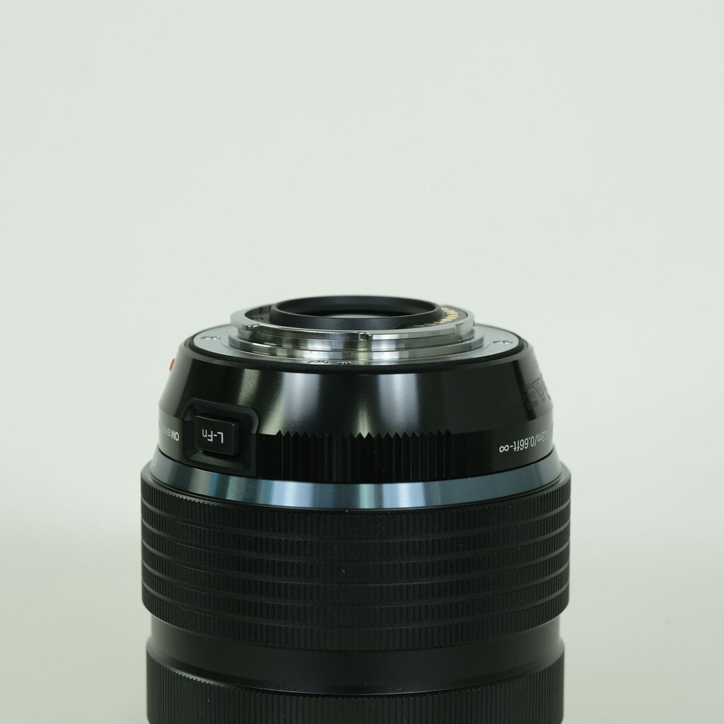 OLYMPUS M.ZUIKO DIGITAL ED 12-40mm F2.8 PRO II