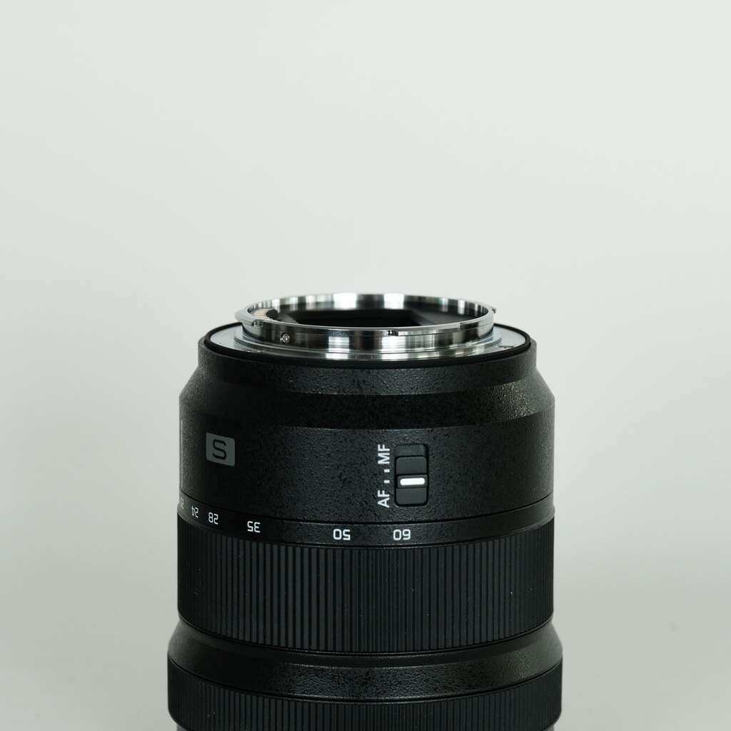 Panasonic LUMIX S 20-60mm F3.5-5.6