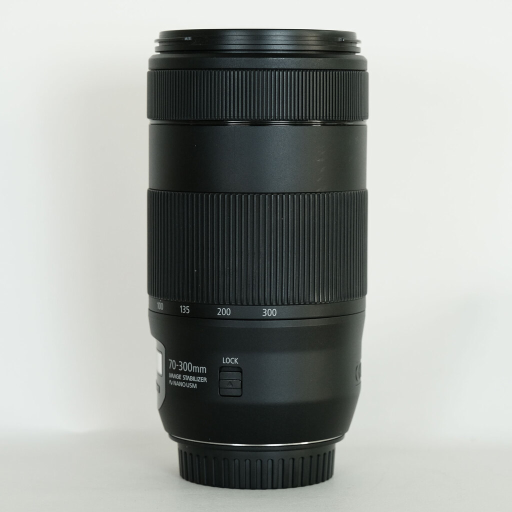Canon EF70-300mm F4-5.6 IS II USM Canon EF70-300mm F4-5.6 IS II USM