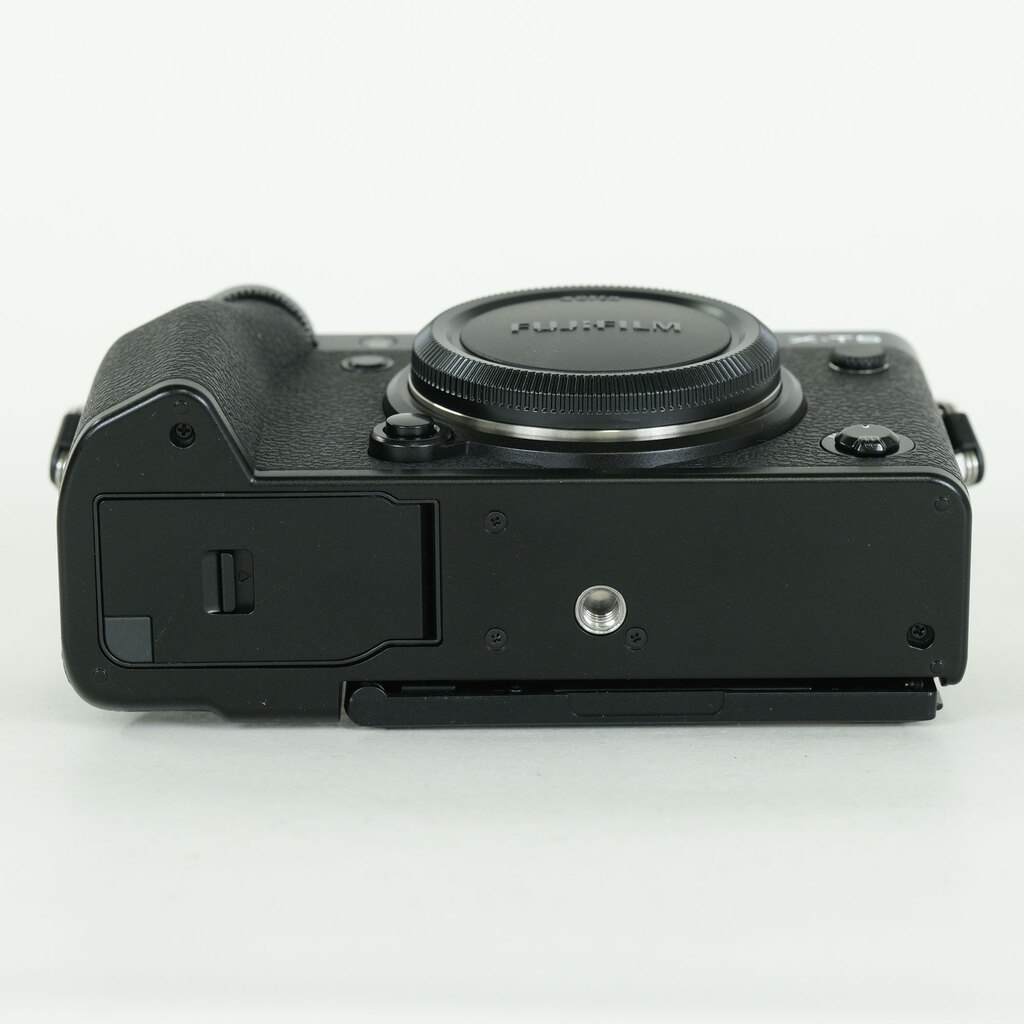 FUJIFILM X-T5 FUJIFILM X-T5