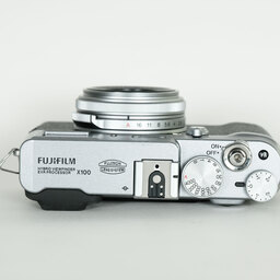 FUJIFILM FinePix X100