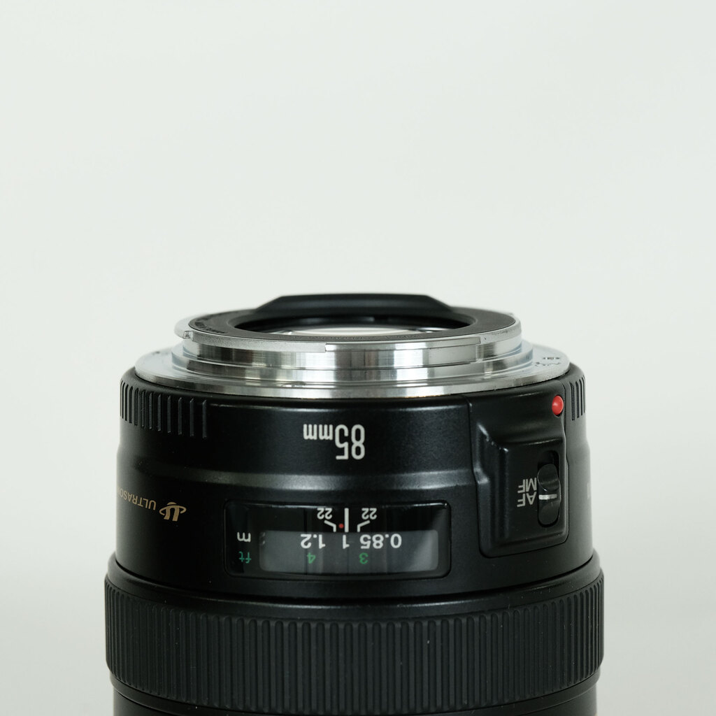 Canon EF85mm F1.8 USM