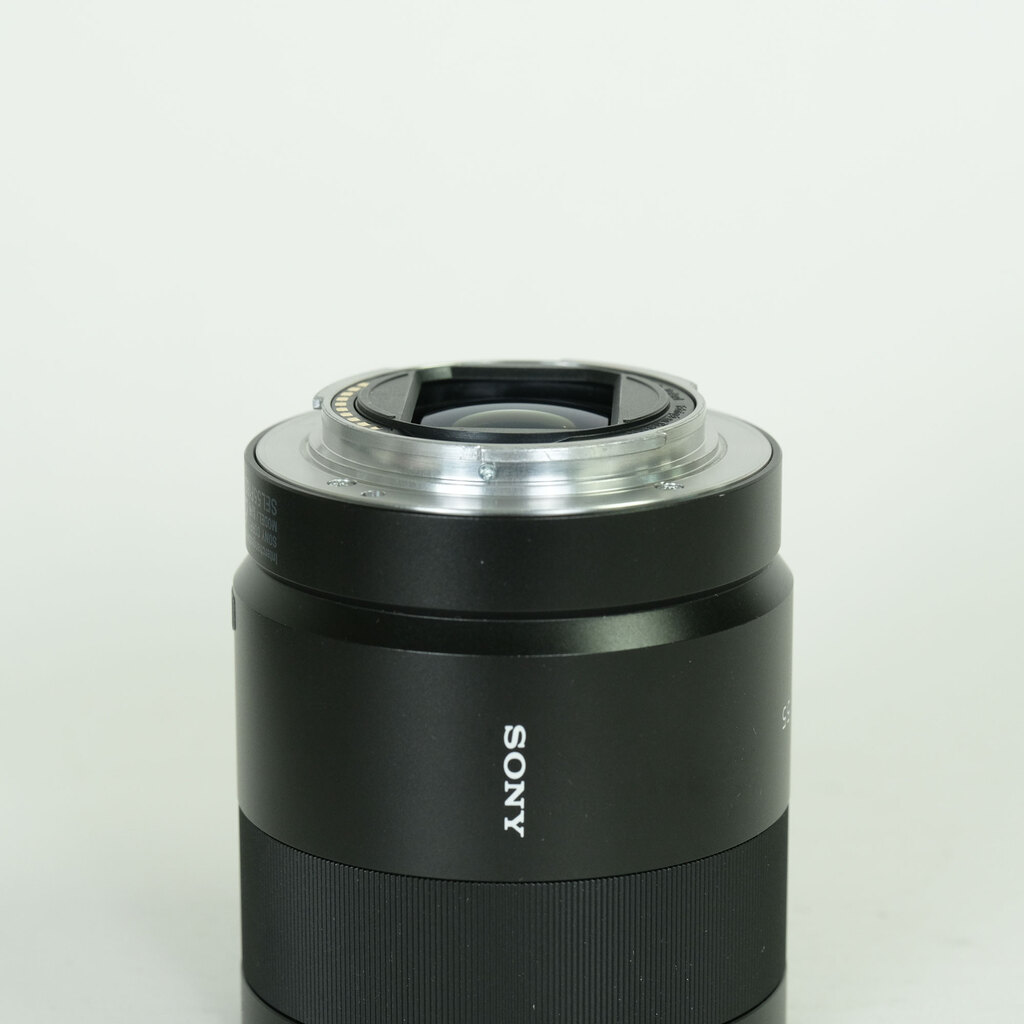 SONY Sonnar T* FE 55mm F1.8 ZA SEL55F18Z SONY Sonnar T* FE 55mm F1.8 ZA SEL55F18Z