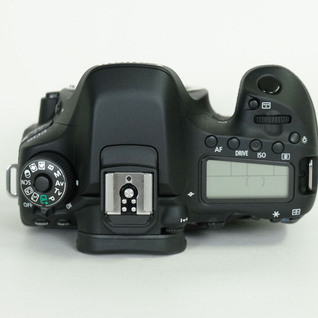 Canon EOS 80D Canon EOS 80D