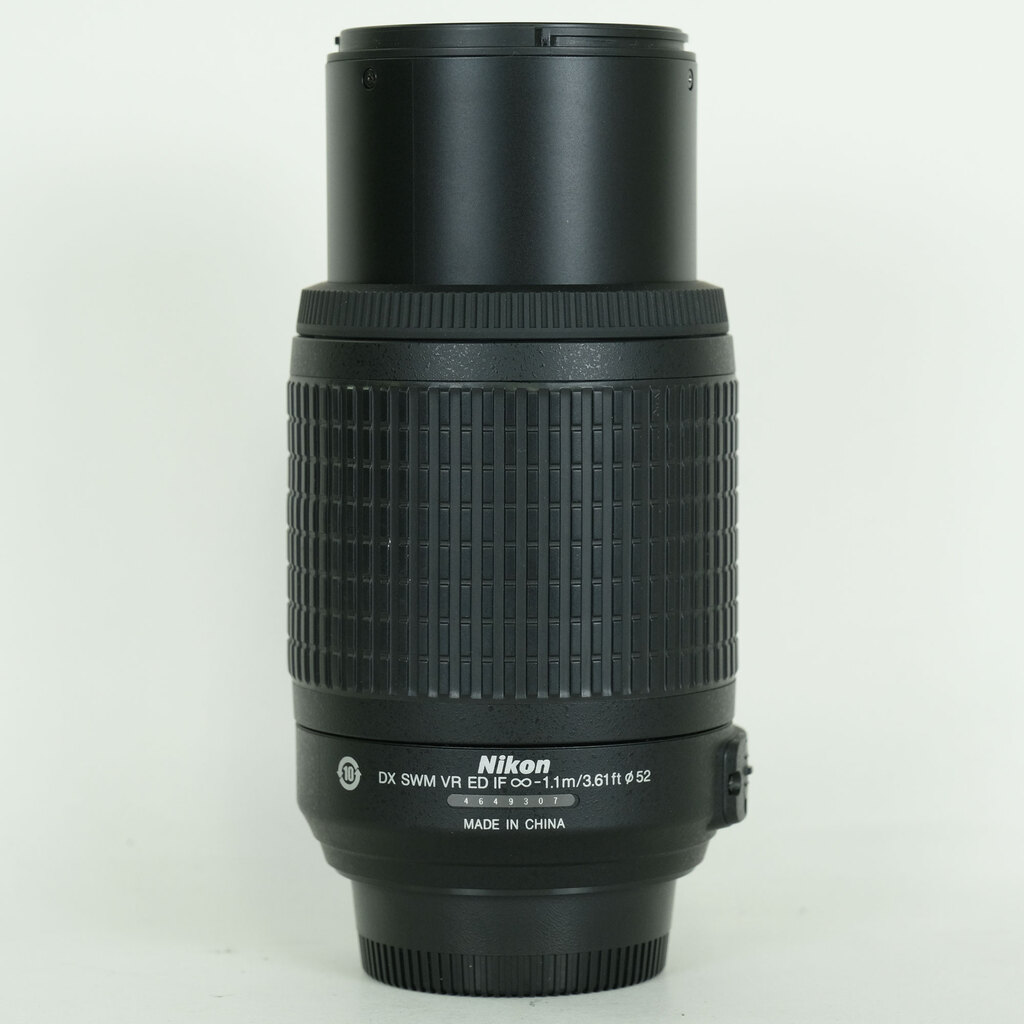Nikon AF-S DX VR Zoom-Nikkor 55-200mm F4-5.6G IF-ED