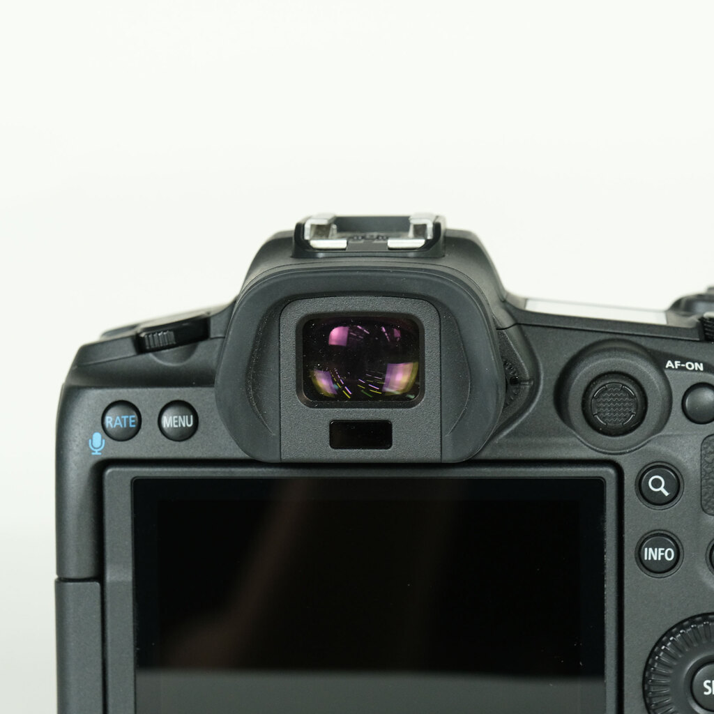 Canon EOS R5 Canon EOS R5