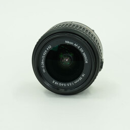 Nikon AF-S DX NIKKOR 18-55mm f3.5-5.6G VR II