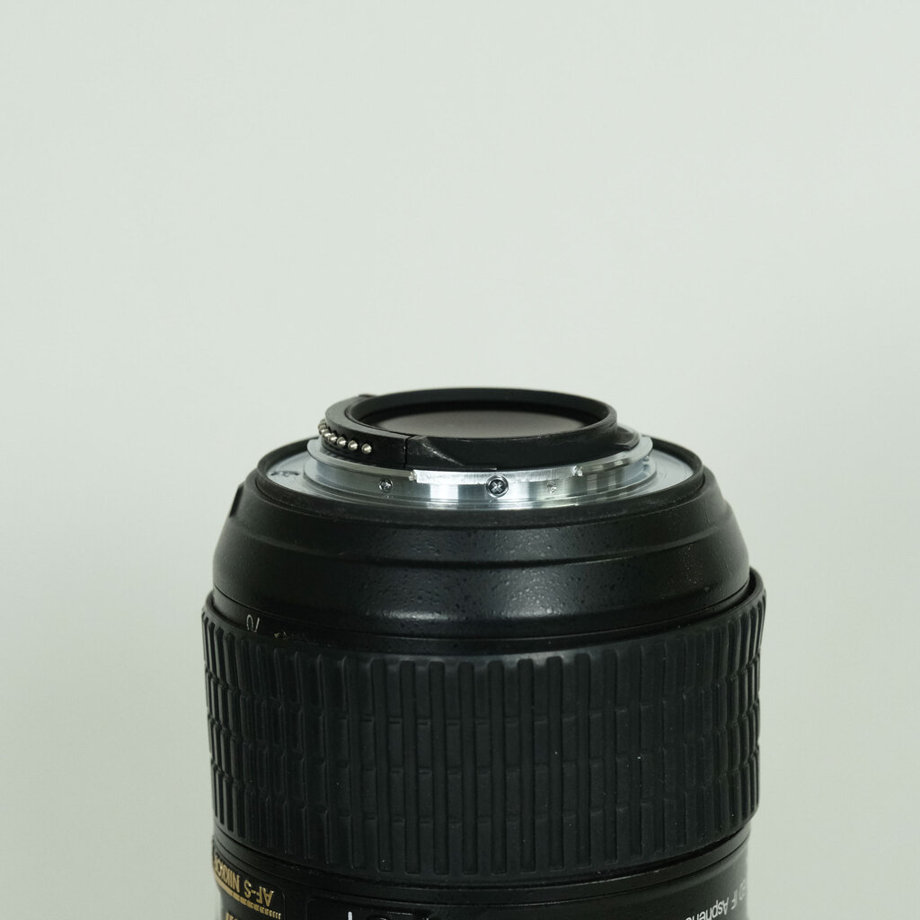 Nikon AF-S NIKKOR 24-70mm f/2.8G ED Nikon AF-S NIKKOR 24-70mm f/2.8G ED