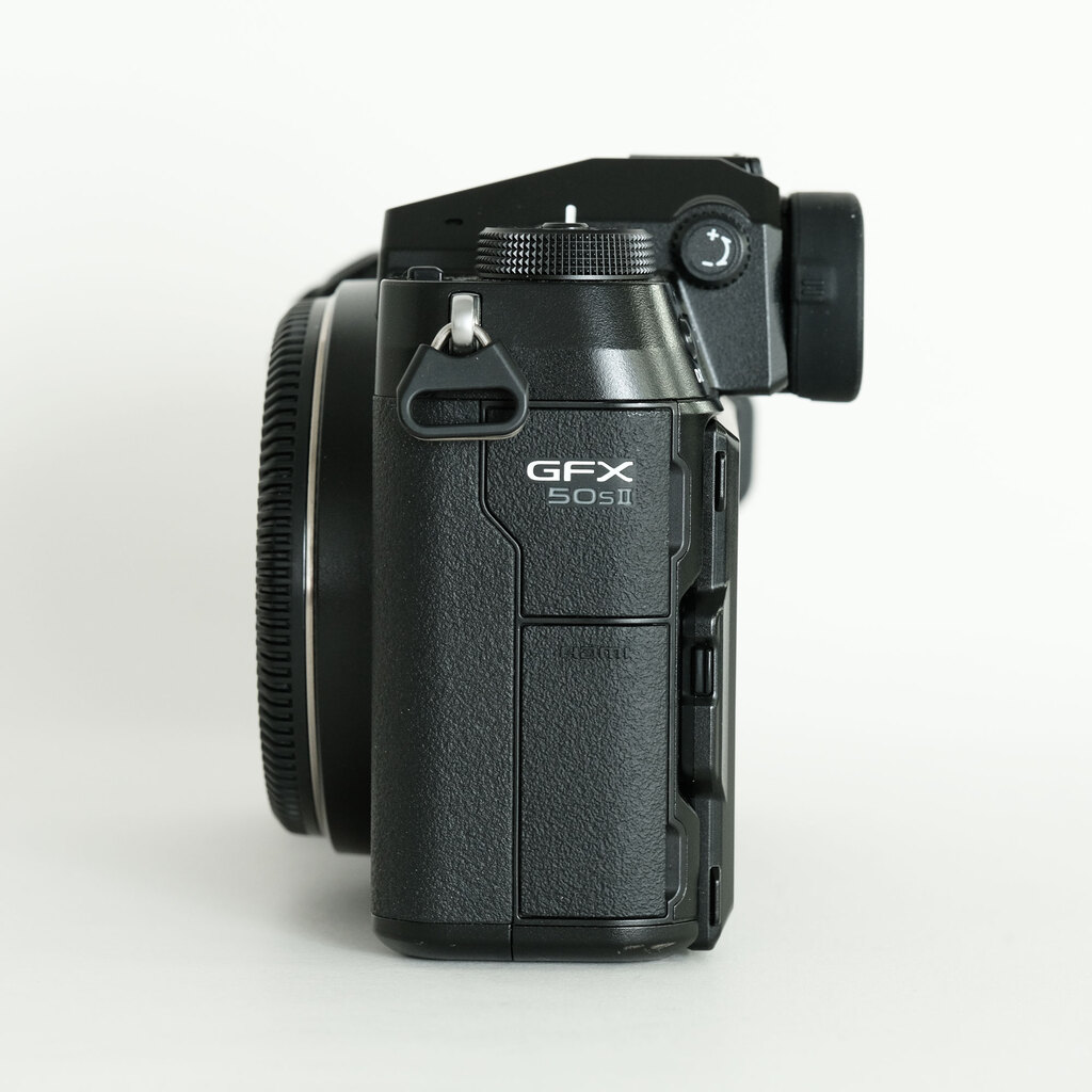 FUJIFILM GFX 50S II