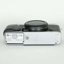 FUJIFILM X-E1 シルバー