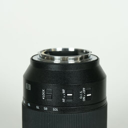 Panasonic LUMIX S 24-105mm F4 MACRO O.I.S.