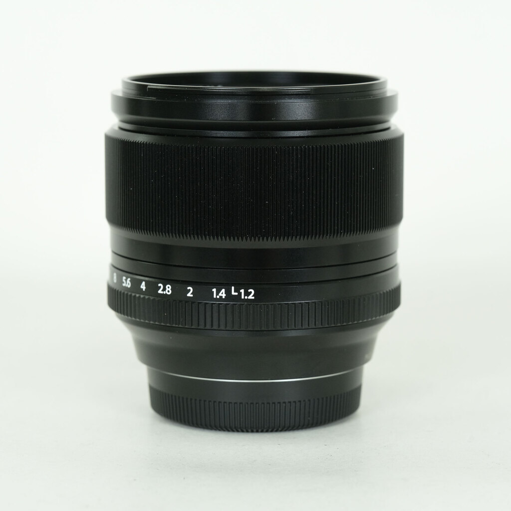 FUJIFILM XF56mmF1.2 R
