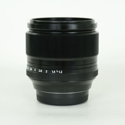 FUJIFILM XF56mmF1.2 R
