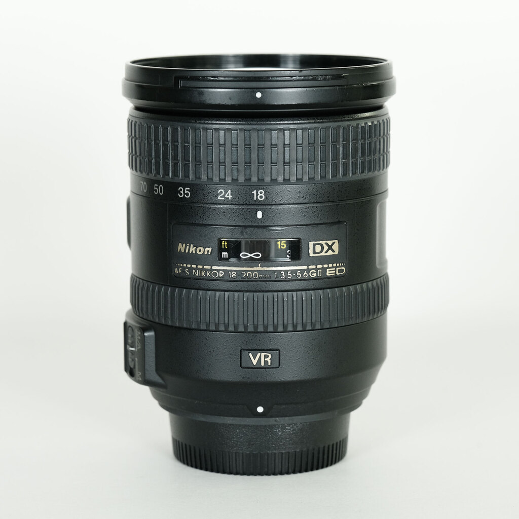 Nikon AF-S DX NIKKOR 18-200mm F3.5-5.6G ED VR II