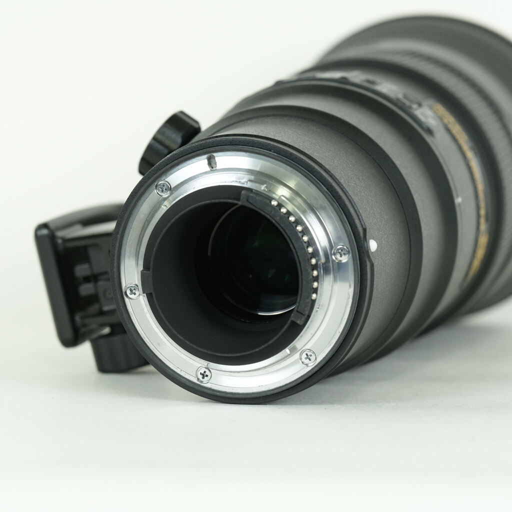 Nikon AF-S NIKKOR 500mm f/5.6E PF ED VR