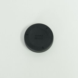 SIGMA A 30mm F2.8 DN (マイクロフォーサーズ用)シルバー SIGMA A 30mm F2.8 DN (マイクロフォーサーズ用)シルバー