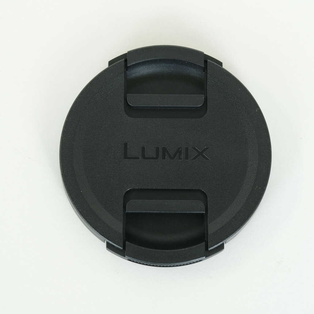 Panasonic LUMIX S 70-300mm F4.5-5.6 MACRO O.I.S.