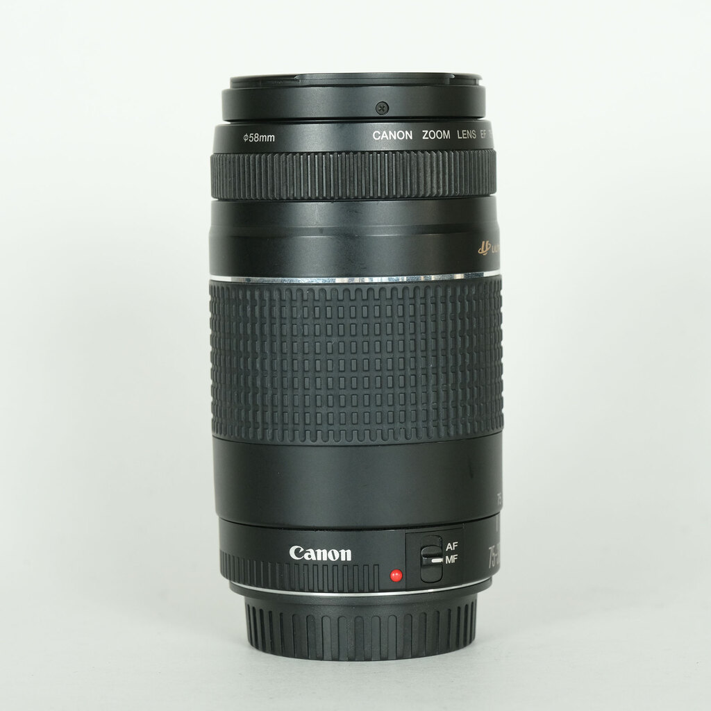 Canon EF75-300mm F4-5.6 III USM