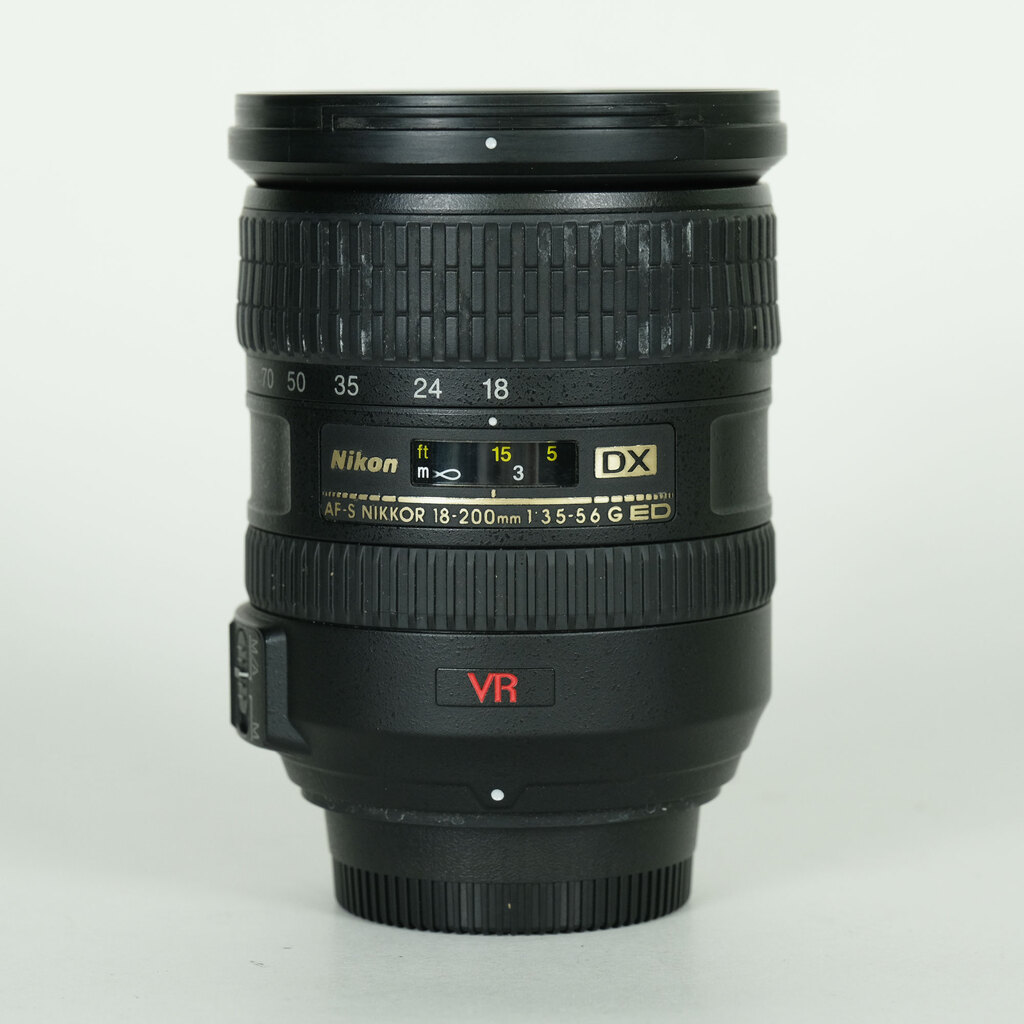 AF-S DX VR Zoom-Nikkor 18-200mm f/3.5-5.6G IF-ED 中古価格比較