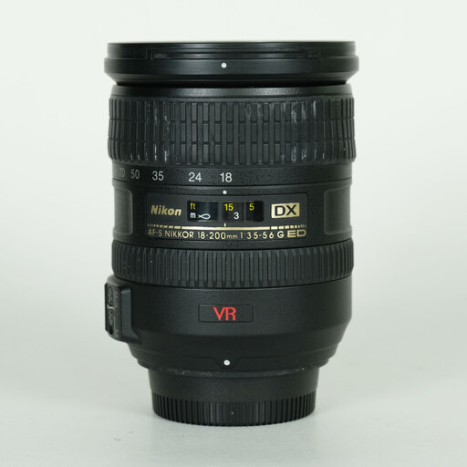 Nikon AF-S DX VR Zoom-Nikkor 18-200mm F3.5-5.6G IF-ED