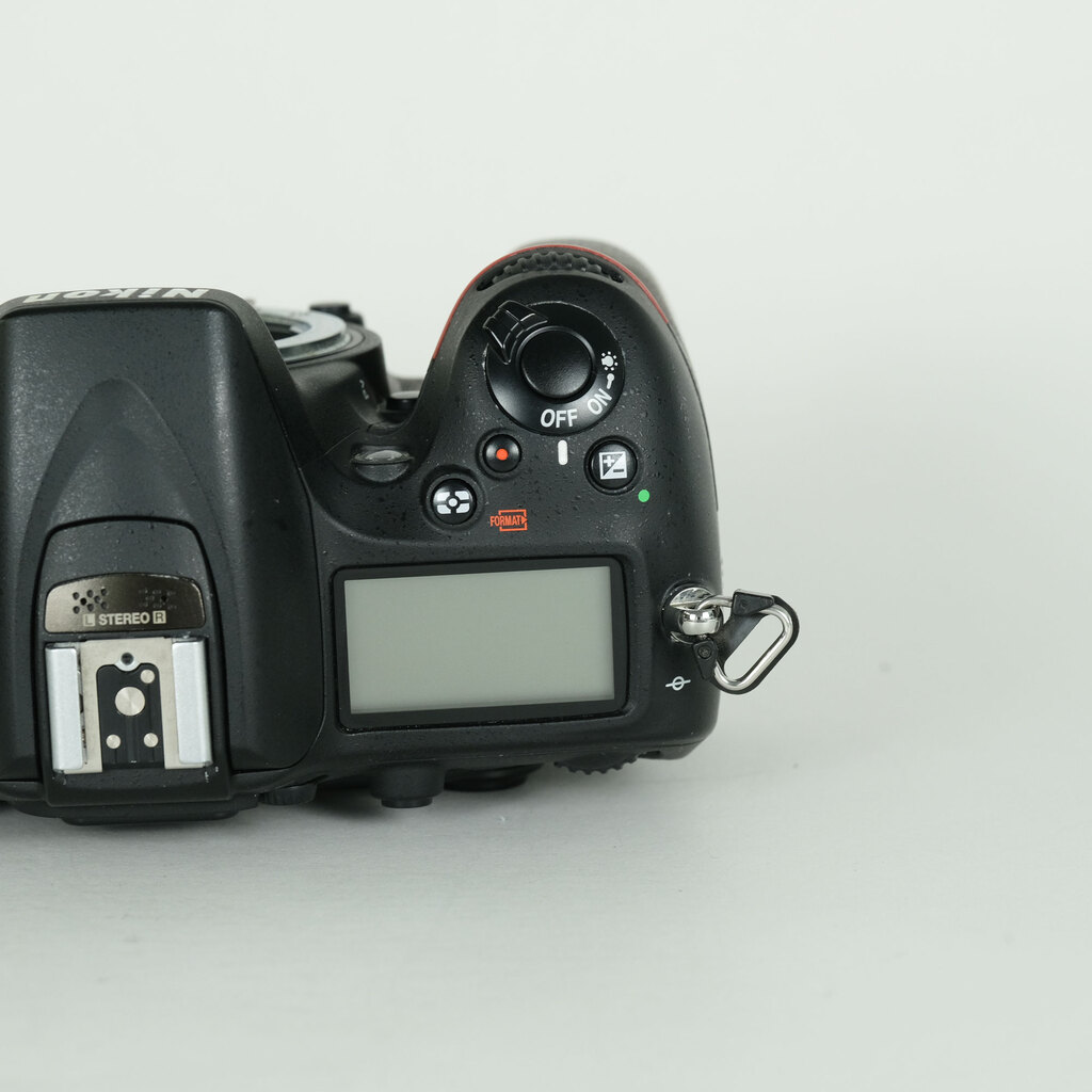 Nikon D7100