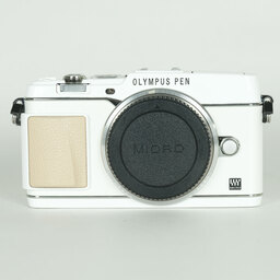 OLYMPUS PEN E-P5 ボディ ホワイト