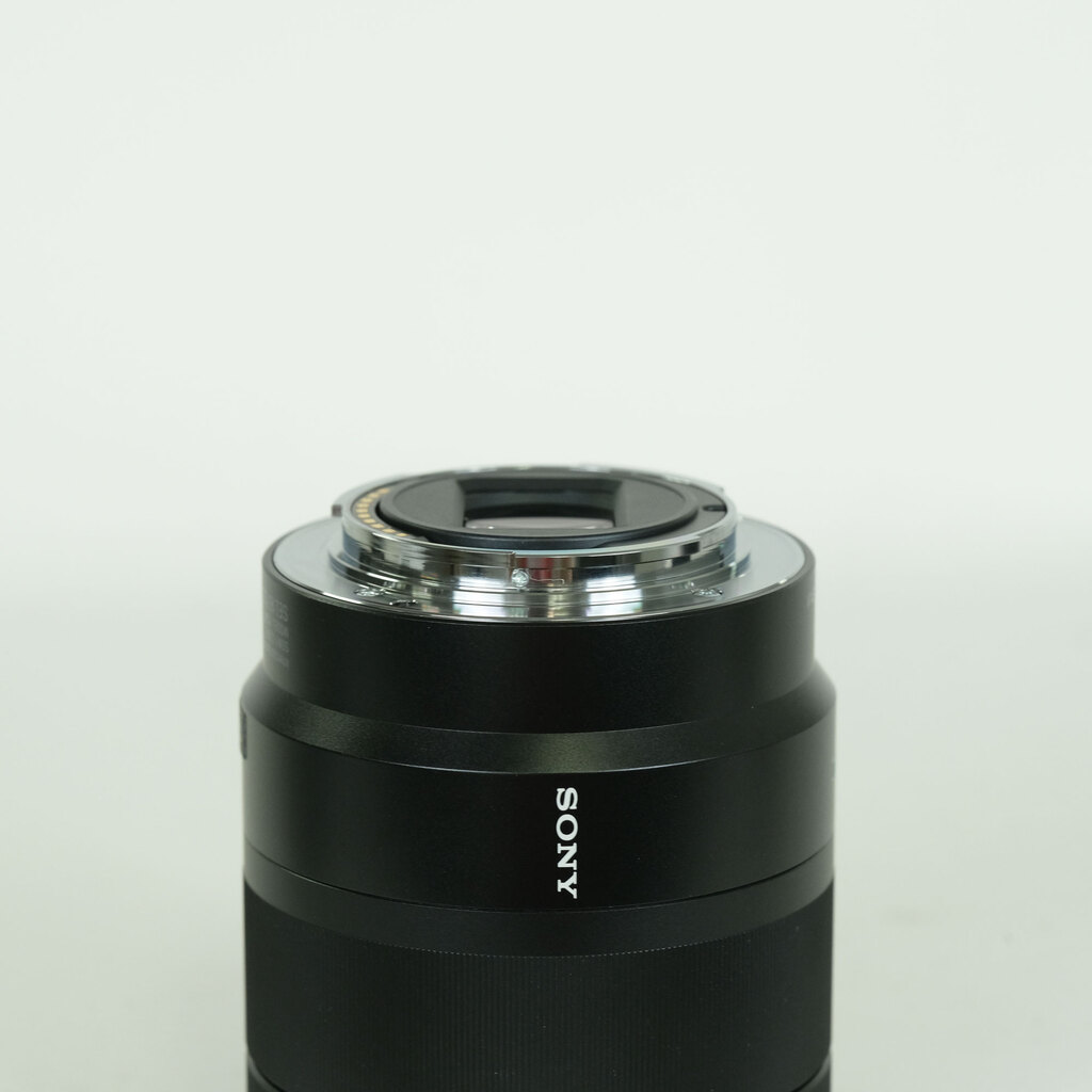 SONY Vario-Tessar T＊ E 16-70mm F4 ZA OSS SEL1670Z