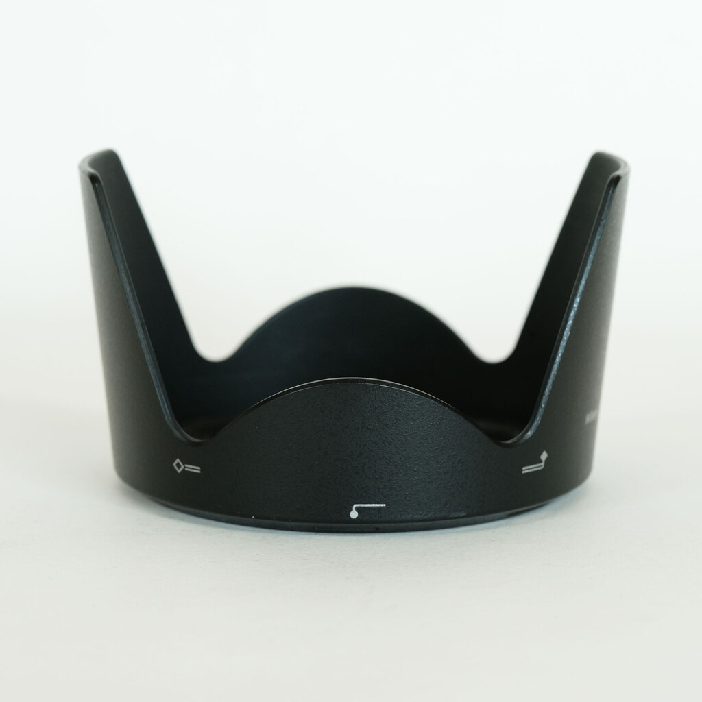 Nikon AF-S NIKKOR 28-300mm f/3.5-5.6G ED VR