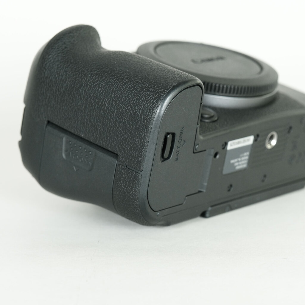 Canon EOS R6 Mark II