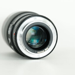 Canon EF100mm F2.8Lマクロ IS USM Canon EF100mm F2.8Lマクロ IS USM