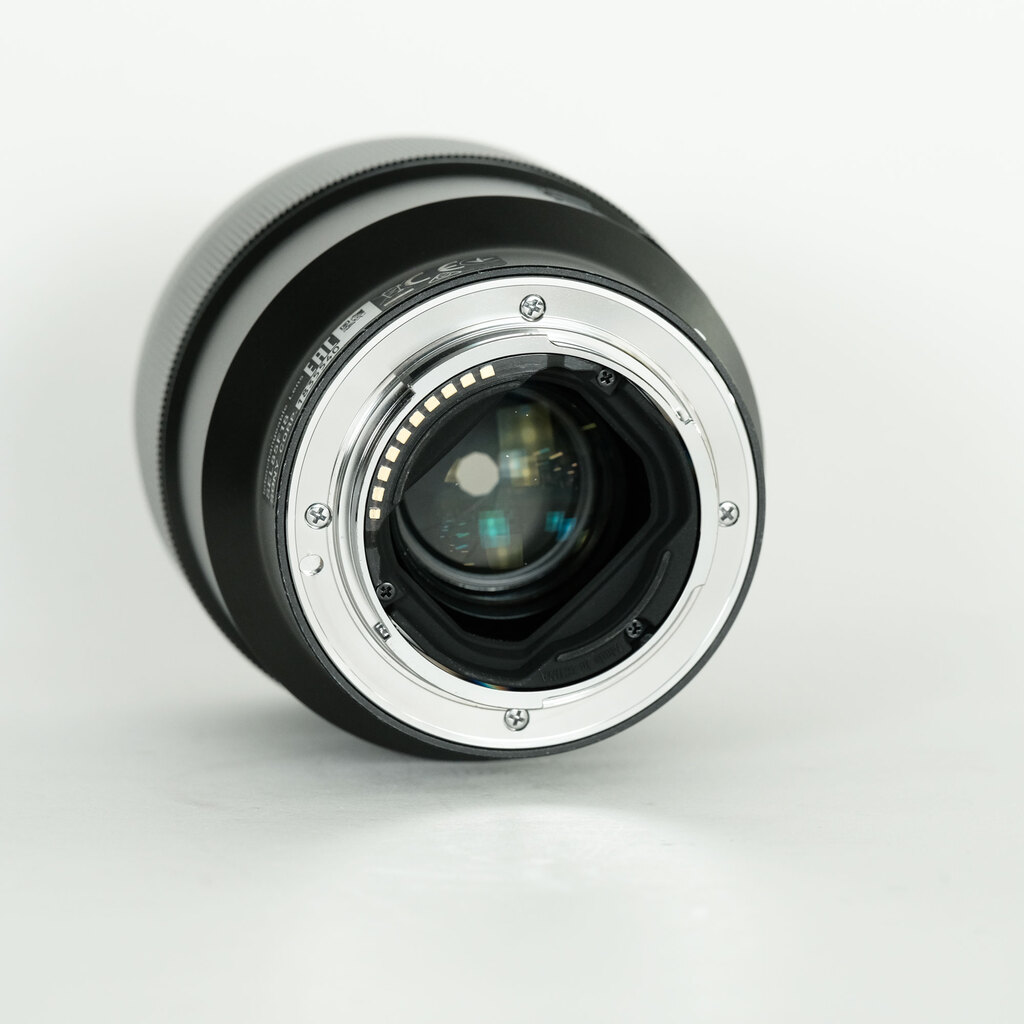 SONY FE 85mm F1.8 SEL85F18