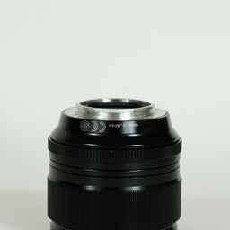 FUJIFILM XF56mmF1.2 R