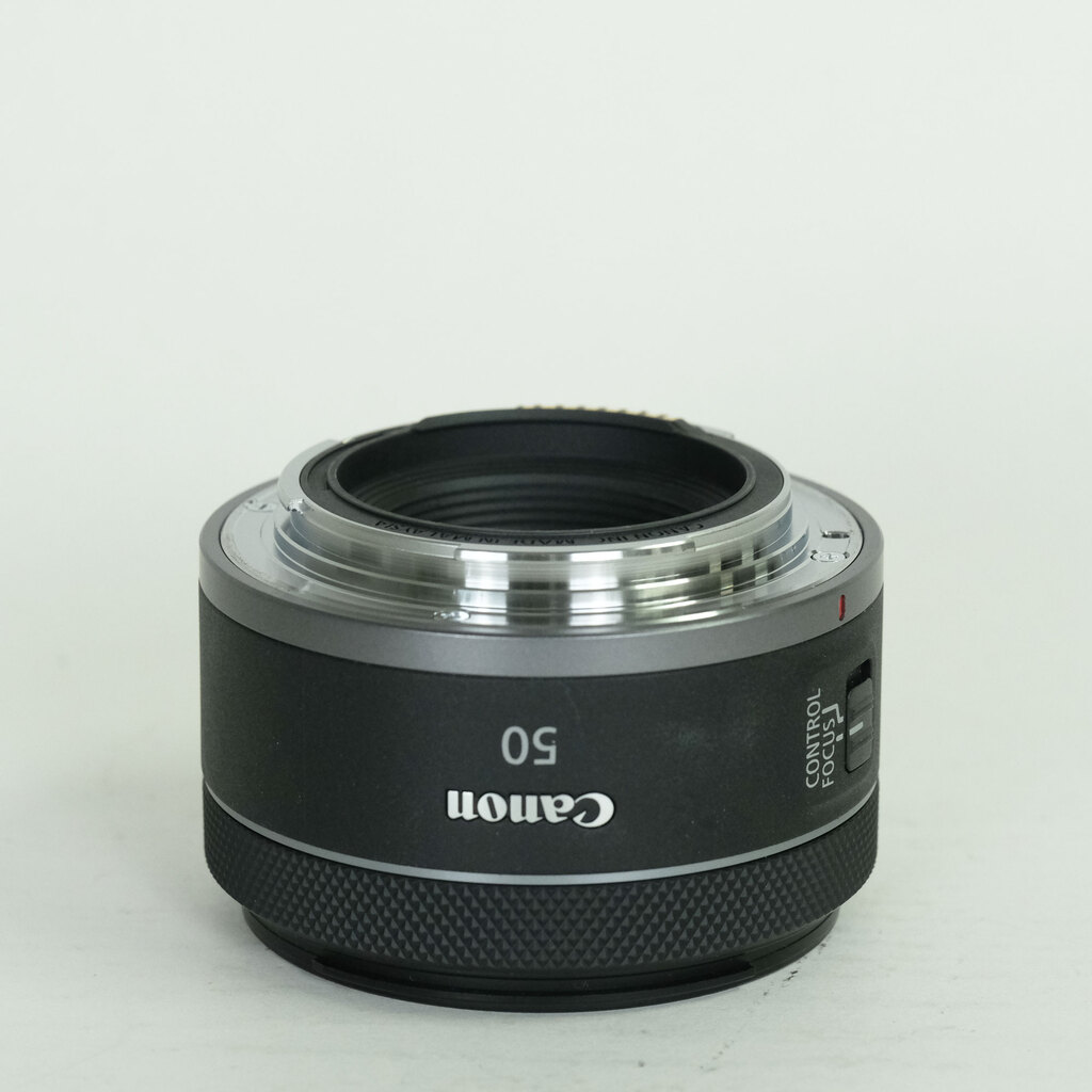 Canon RF50mm F1.8 STM