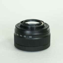 FUJIFILM XC13-33mm F3.5-6.3 OIS FUJIFILM XC13-33mm F3.5-6.3 OIS