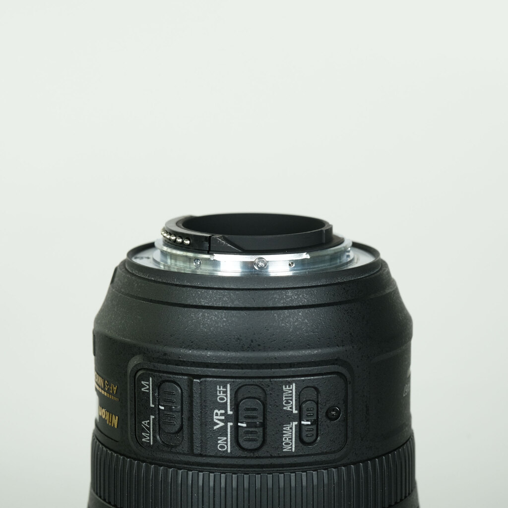 Nikon AF-S VR Zoom-Nikkor 70-300mm F4.5-5.6G IF-EDの出品 | ONE