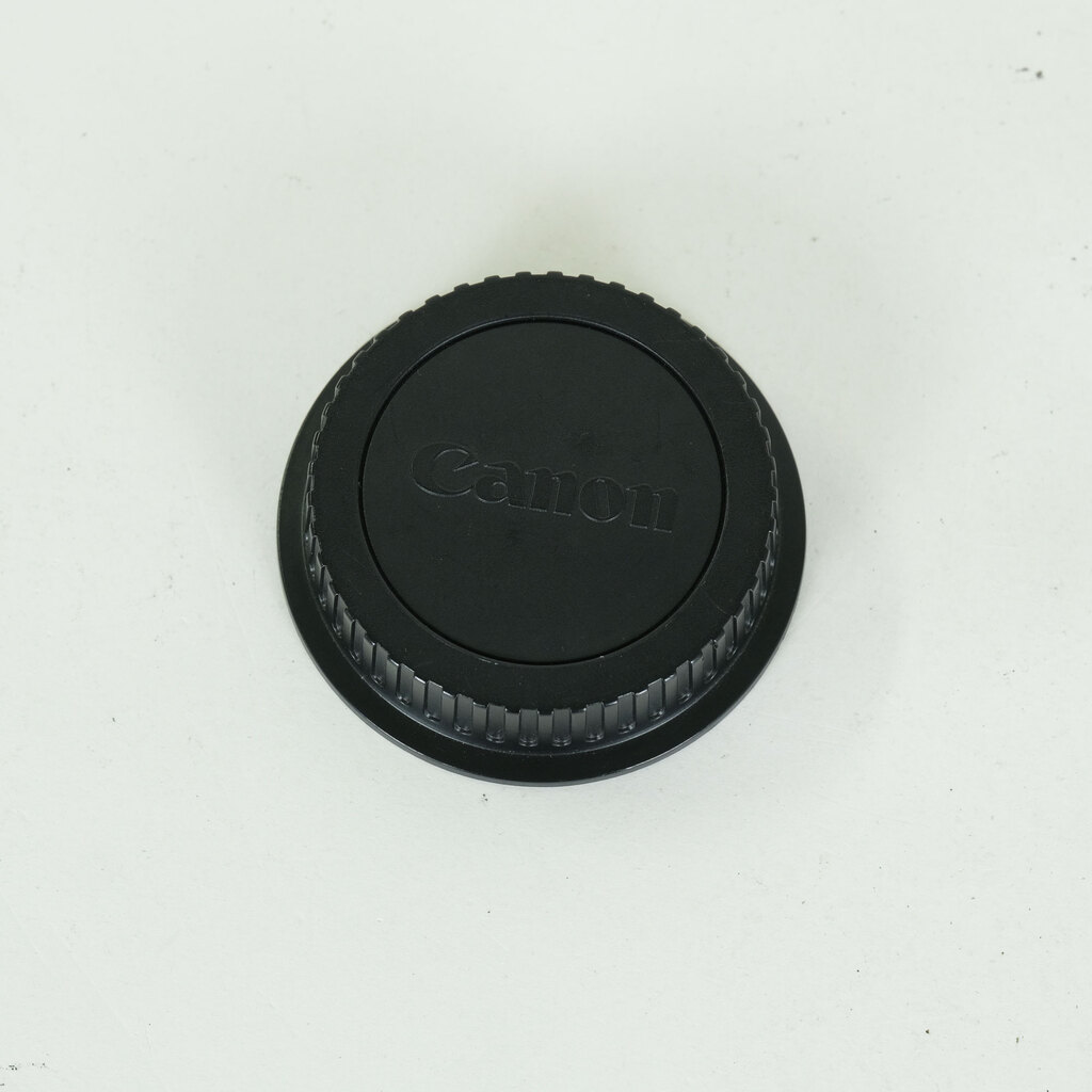 Canon EF35mm F2 IS USM