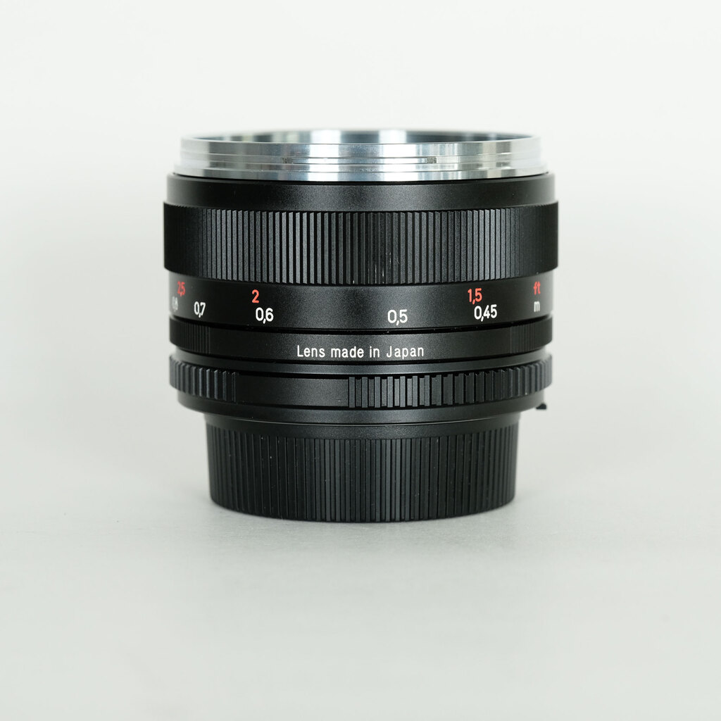 Carl Zeiss Planar T* 50mm F1.4 ZF [ニコンF用]